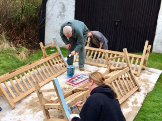 bench_painting